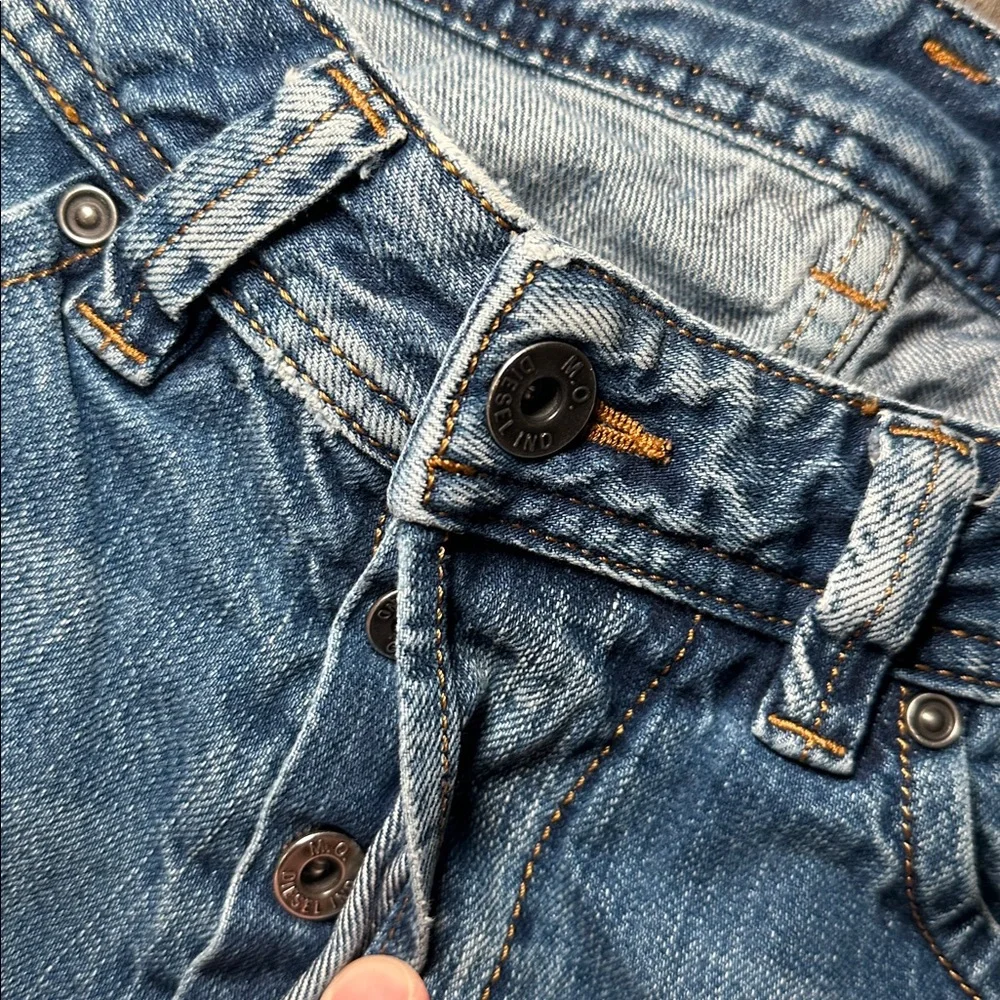 Diesel Darron Regular Slim Tappered Orym Jeans - 29x32 (Measures 31x26)